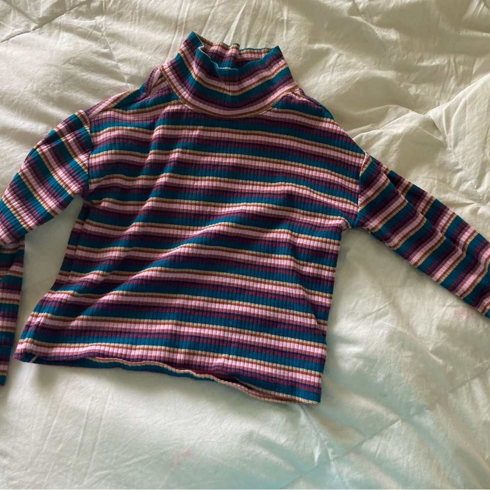 Striped OshKosh B’gosh 5T Girls Turtleneck Shirt